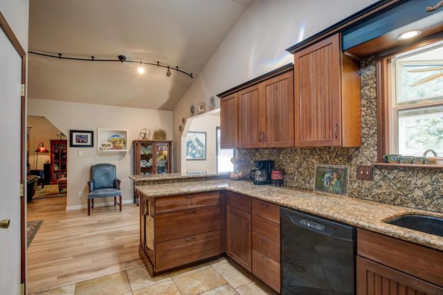 8698 Mountain Meadow Dr, Mountain Ranch, CA 95246