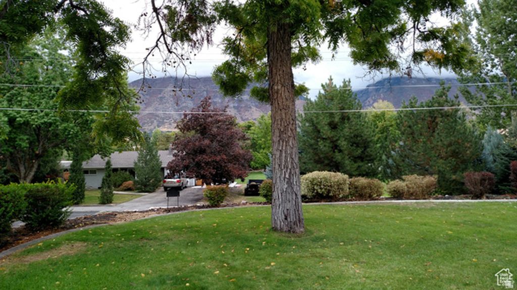 Image 16 of property listing at 1360 S CARTERVILLE RD, Orem, UT 84097