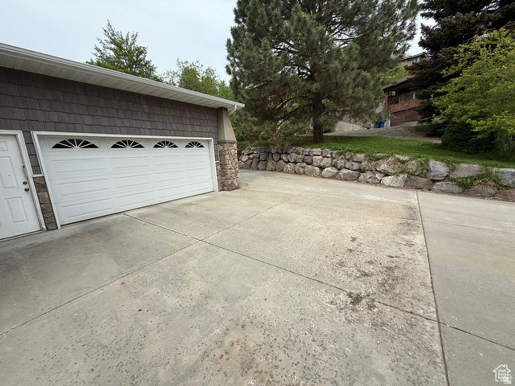 Image 26 of property listing at 1360 S CARTERVILLE RD, Orem, UT 84097
