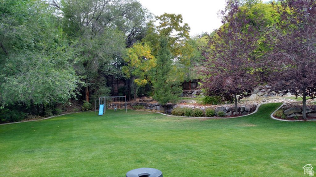 Image 27 of property listing at 1360 S CARTERVILLE RD, Orem, UT 84097