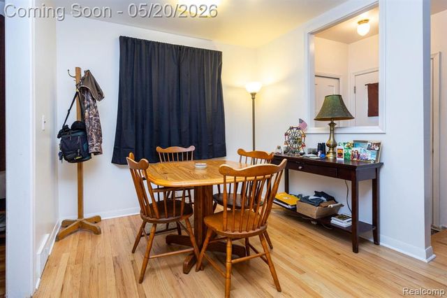 1002 Kettering Avenue, Pontiac, MI 48340