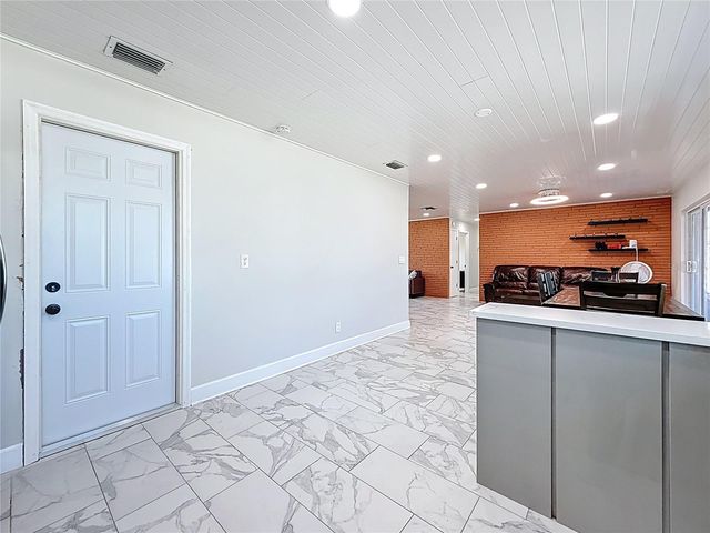 10709 DONBRESE AVENUE, Tampa, FL 33615