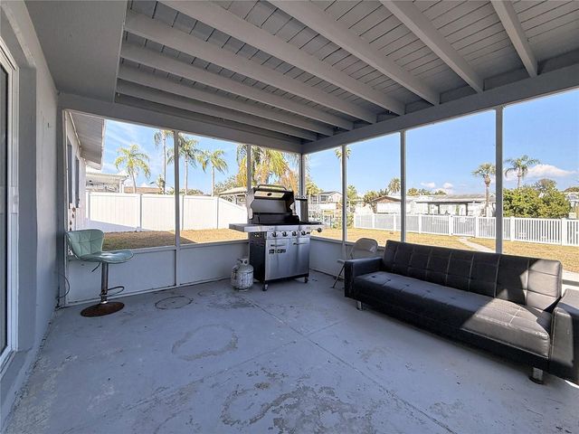 10709 DONBRESE AVENUE, Tampa, FL 33615