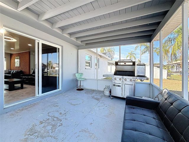 10709 DONBRESE AVENUE, Tampa, FL 33615