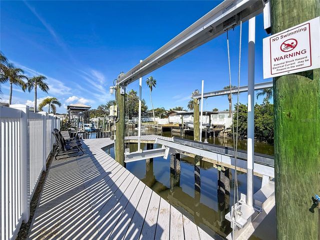 10709 DONBRESE AVENUE, Tampa, FL 33615