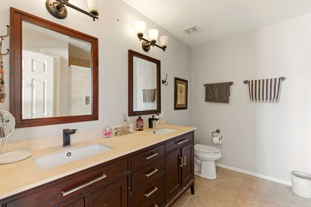 6636 SHIPROCK Drive NE, Rio Rancho, NM 87144