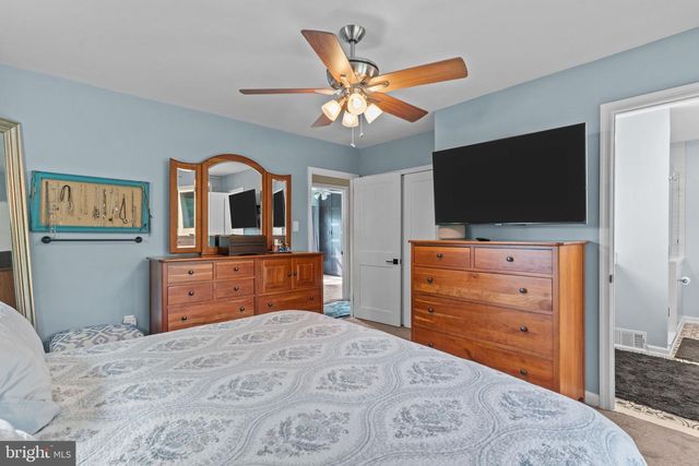 720 OAK TERRACE DR, Ambler, PA 19002