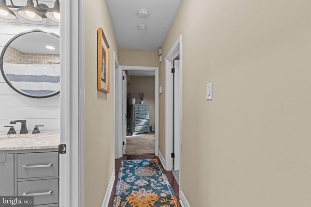 720 OAK TERRACE DR, Ambler, PA 19002