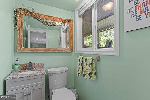 720 OAK TERRACE DR, Ambler, PA 19002