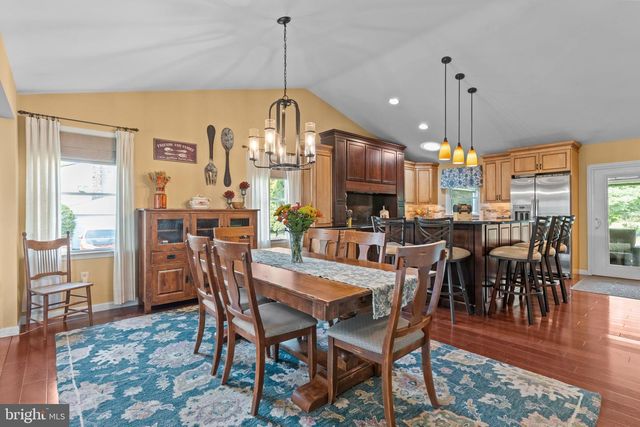 720 OAK TERRACE DR, Ambler, PA 19002