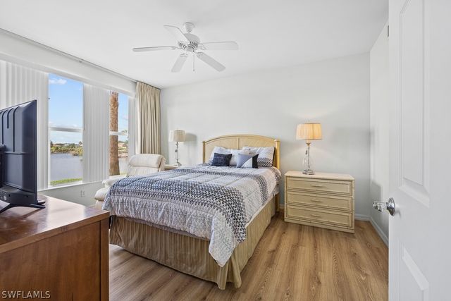 2615 Somerville LOOP 307, Cape Coral, FL 33991