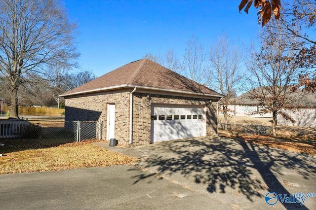 115 Asheville Drive, Huntsville, AL 35811