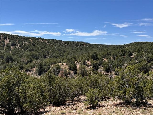 4011 Enclave Way, Santa Fe, NM 87506