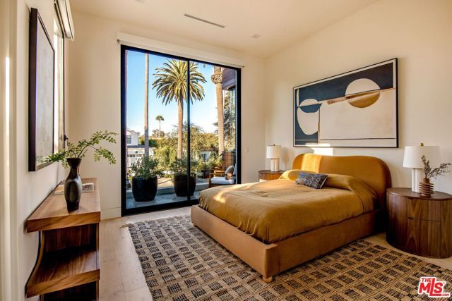 734 18th Street, Santa Monica, CA 90402