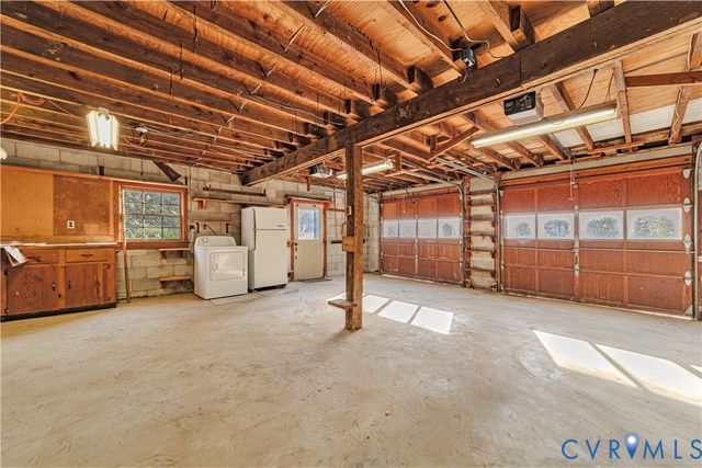 119 Poplar Ave, Mineral, VA 23117