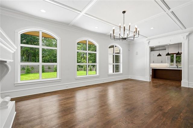 10745 Shallowford Road, Roswell, GA 30075