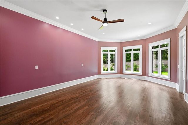 10745 Shallowford Road, Roswell, GA 30075