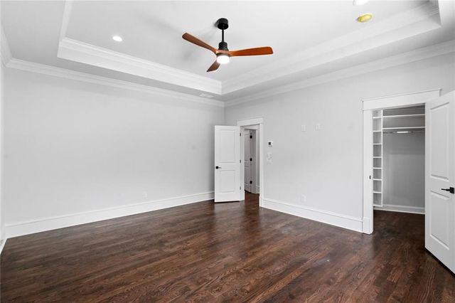 10745 Shallowford Road, Roswell, GA 30075