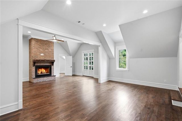10745 Shallowford Road, Roswell, GA 30075