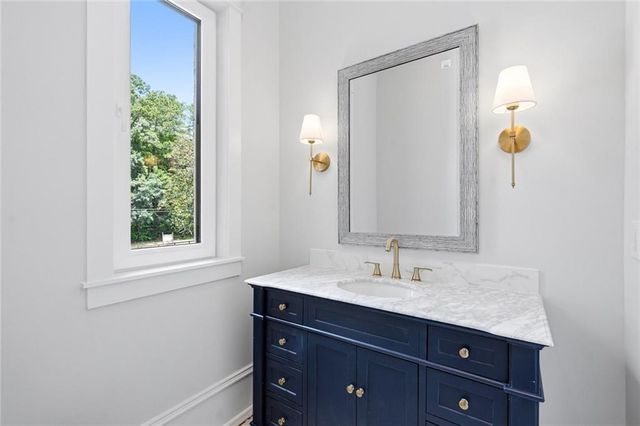 10745 Shallowford Road, Roswell, GA 30075