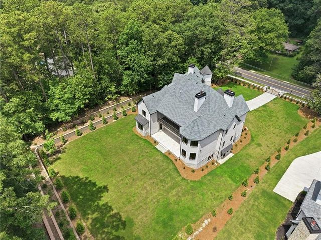 10745 Shallowford Road, Roswell, GA 30075