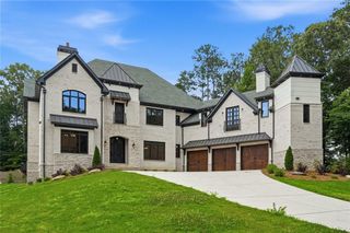 10745 Shallowford Road, Roswell, GA 30075
