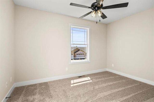 1325 N Holland Court, Independence, MO 64056