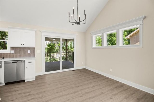 1325 N Holland Court, Independence, MO 64056