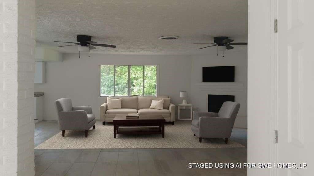 132 White Oak Drive N, Woodbranch, TX 77357