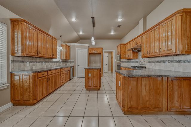 1801 Callender Hill Road, Mansfield, TX 76063