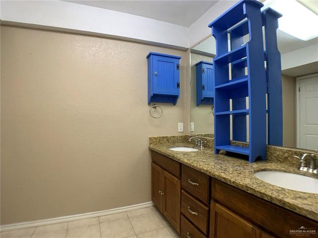 1802 N 17th Street, Harlingen, TX 78550