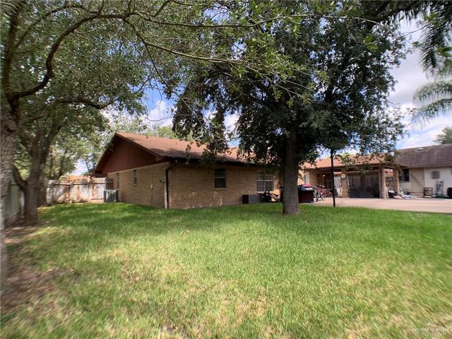 1802 N 17th Street, Harlingen, TX 78550
