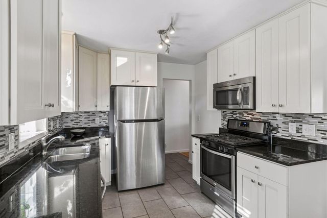 740 Jefferson Street NE, Minneapolis, MN 55413