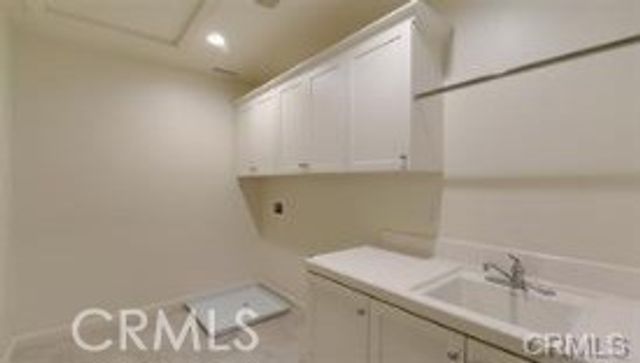55 Mesa Verde, Lake Forest, CA 92630