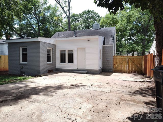 1405 Shamrock Drive, Charlotte, NC 28205