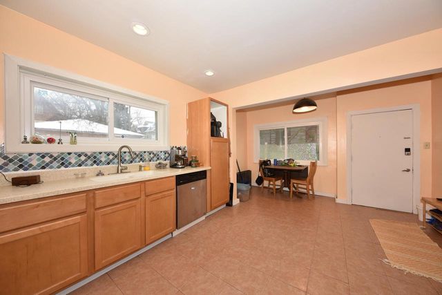 2414 N Weil STREET, Milwaukee, WI 53212