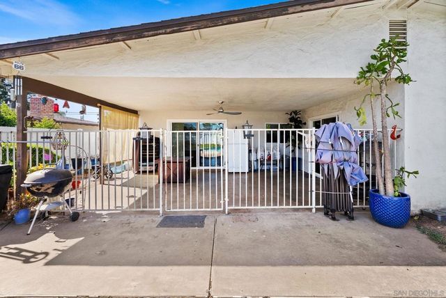 431 Richland Rd, San Marcos, CA 92069