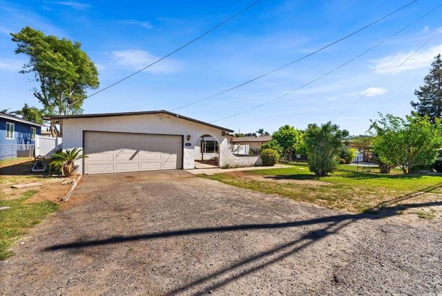 431 Richland Rd, San Marcos, CA 92069