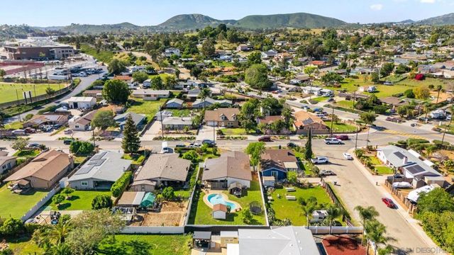 431 Richland Rd, San Marcos, CA 92069