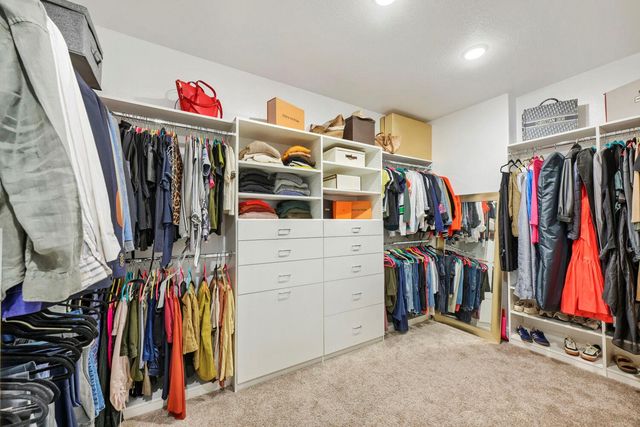 342 Bridge Water LOOP, Dripping Springs, TX 78620