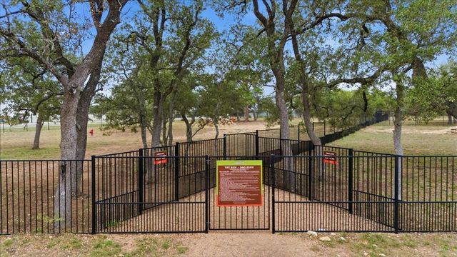 342 Bridge Water LOOP, Dripping Springs, TX 78620