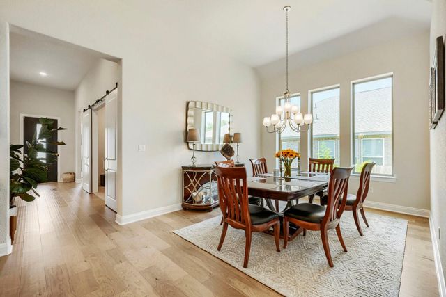 342 Bridge Water LOOP, Dripping Springs, TX 78620