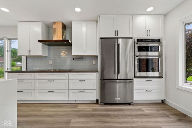 8425 Carthay Circle, Fishers, IN 46038