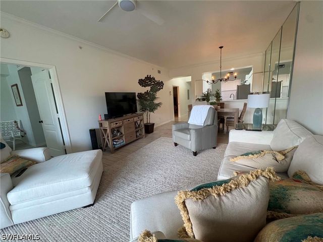 8680 Cedar Hammock CIR 114, Naples, FL 34112
