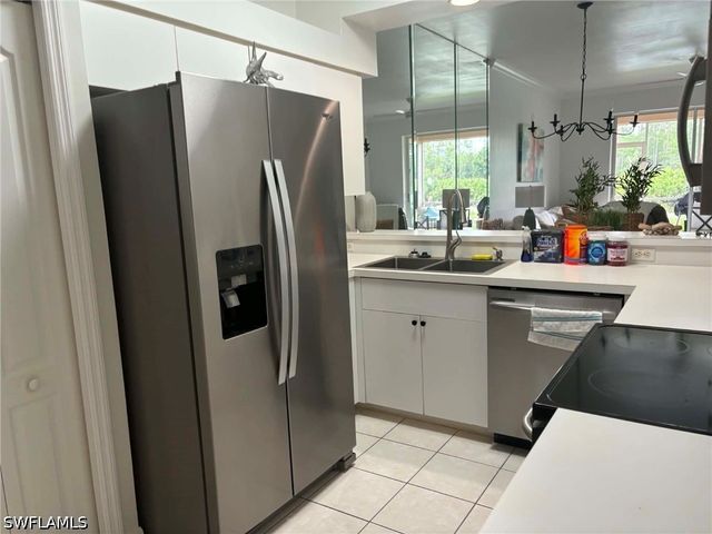 8680 Cedar Hammock CIR 114, Naples, FL 34112