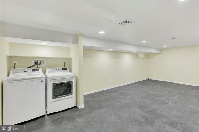115 COLLEGE AVE, Mountville, PA 17554