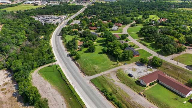 4528 Rolling Hills Drive, Fort Worth, TX 76119