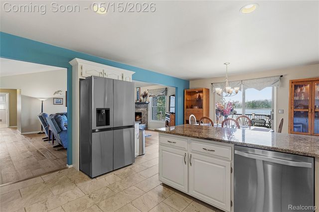 450 W Drahner Road, Oxford Village, MI 48371