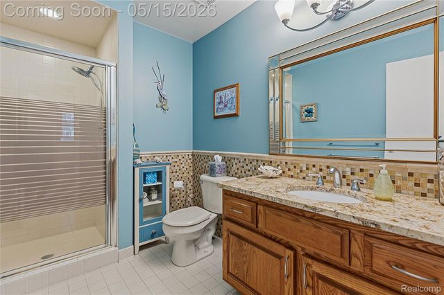 450 W Drahner Road, Oxford Village, MI 48371