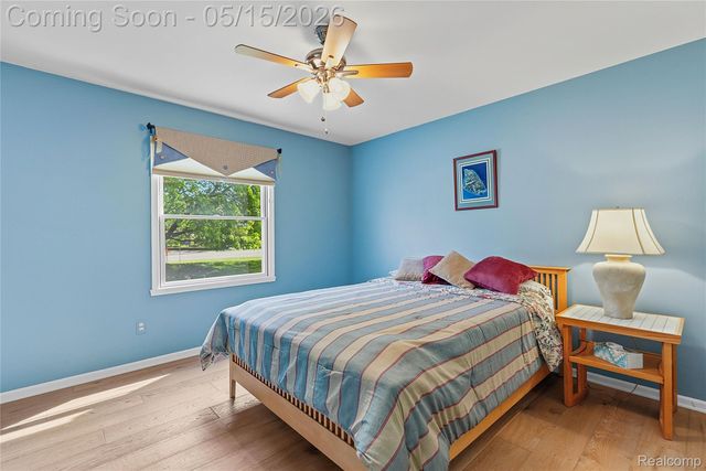 450 W Drahner Road, Oxford Village, MI 48371